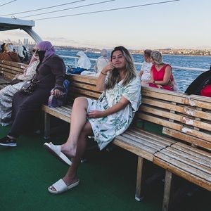 Meet your Posher, Janelle